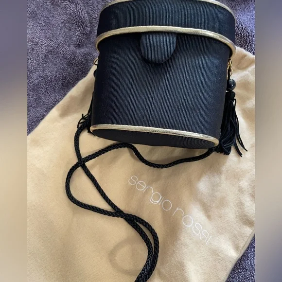 Sergio Rossi black shoulder bag with tassels - Picture 2 of 3